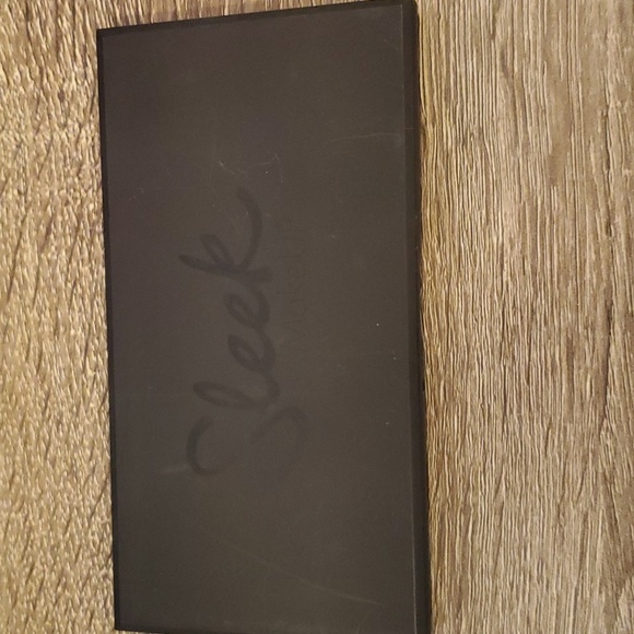 Sleek eyeshadow palette - Picture 3 of 7